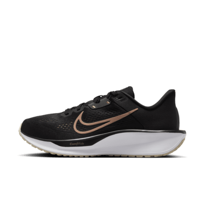 Nike Quest 6