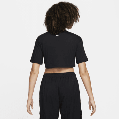 Nike Sportswear Women's Cropped T-Shirt. Nike UK