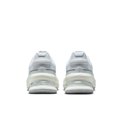 ナイキ エア ズーム アップターン SC メンズシューズ