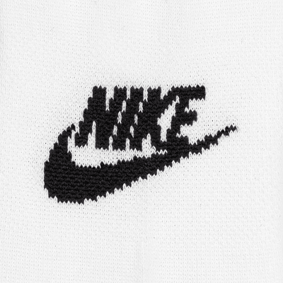 Nike Sportswear Everyday Essential No-Show Socks (3 Pairs). Nike UK