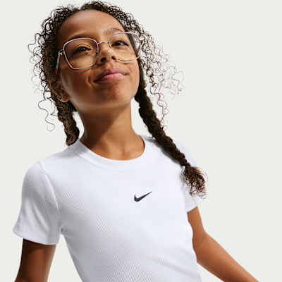 Nike Sportswear Older Kids' (Girls') Slim Cropped Ribbed T-Shirt