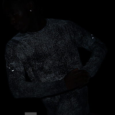 Nike Stride Men's Dri-FIT ADV Long-Sleeve Running Top with Reflective Accents