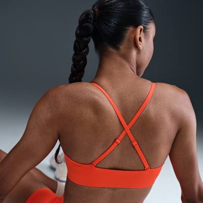 Bra deportivo de triángulo de baja sujeción sin almohadilla para mujer Nike Form