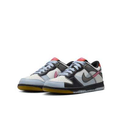 Nike Dunk Low SE Older Kids' Shoes