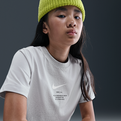Nike Sportswear Genç Çocuk (Erkek) Tişörtü