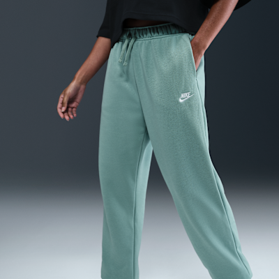 Nike Sportswear Club Fleece Women's Mid-Rise Oversized Sweatpants