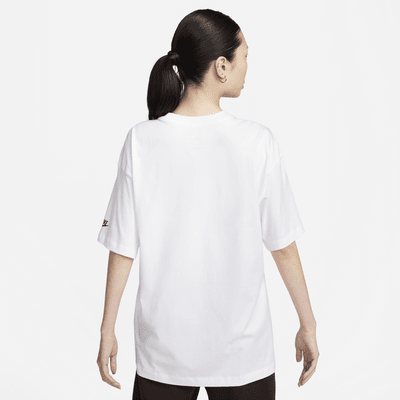 Nike Sportswear Women's T-Shirt. Nike MY