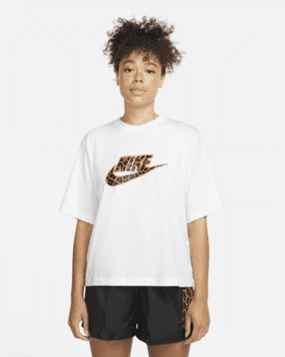 nike boxy nature t shirt