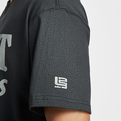 レブロン "Best In Class" メンズ バスケットボール Tシャツ