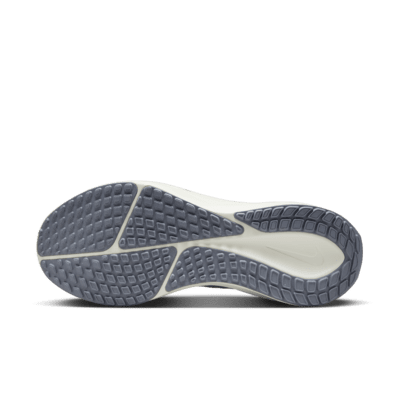 Tenis de correr en pavimento para hombre Nike Vomero 17