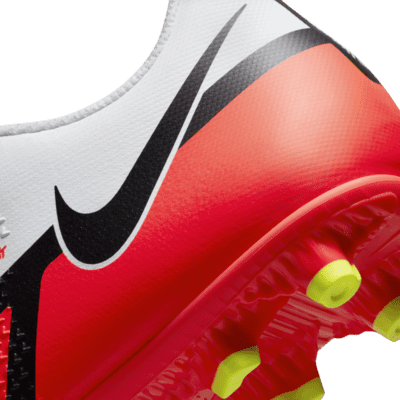 Nike Phantom GT2 Club MG Multi-Ground Football Boots