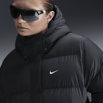 Chamarra con gorro Therma-FIT holgada para mujer Nike Sportswear Metro Puffer