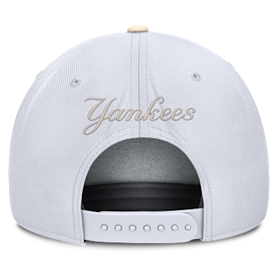 Gorra Nike AeroBill de la MLB ajustable para hombre New York Yankees Pro