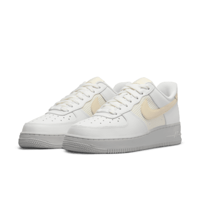 nike air force one 07 ess