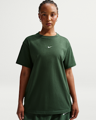 Nike Sportswear Classic Women's Oversized T-Shirt