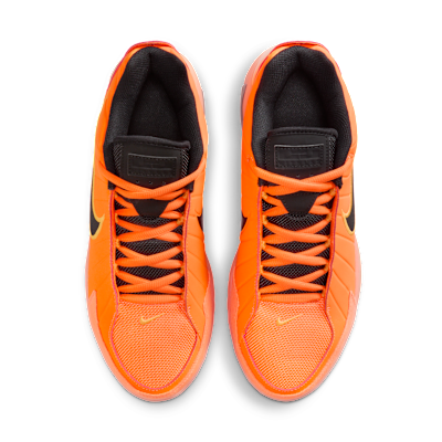 Scarpa da basket LeBron Witness 9