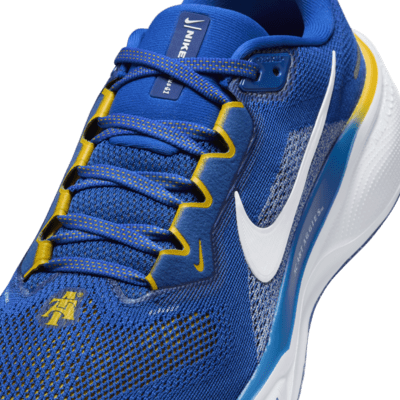 Tenis de correr en pavimento universitarios Nike para hombre North Carolina A&T Pegasus 41