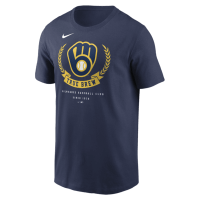 Milwaukee Brewers Hometown Graphic T-Shirt - Mens