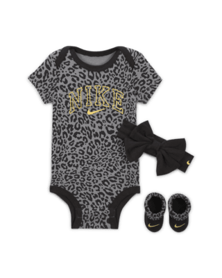 Детские  Nike Swoosh Spirit Baby (0-9M) 3-Piece Boxed Set