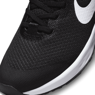 Nike Revolution 6 FlyEase Older Kids' Easy On/Off Road Running Shoes ...