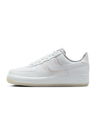 Женские кроссовки Nike Air Force 1 '07