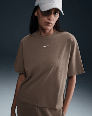 Женская футболка Nike Sportswear Essential Boxy