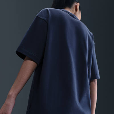 เสื้อยืดแขนสั้นขนาดโอเวอร์ไซส์ผู้หญิง Nike Sportswear