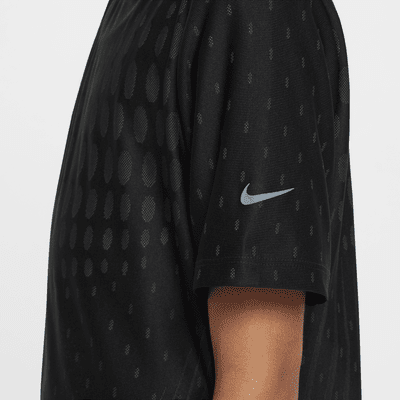 Tréninkové tričko Nike Dri-FIT ADV Multi Tech pro větší děti (chlapce)