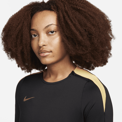 Nike Strike Women's Dri-FIT Crew-Neck Football Top. Nike NL