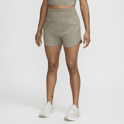 Shorts con forro de ropa interior Dri-FIT de tiro ultraalto de 8 cm para mujer Nike One