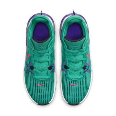 LeBron Witness 6 Basketball Shoes