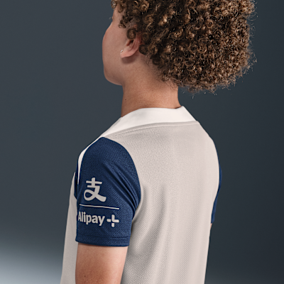 Tottenham Hotspur Strike Nike Dri-FIT Fußball-Kurzarmshirt (ältere Kinder)