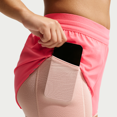 Shorts de correr Dri-FIT de tiro medio 2 en 1 para mujer Nike Swift