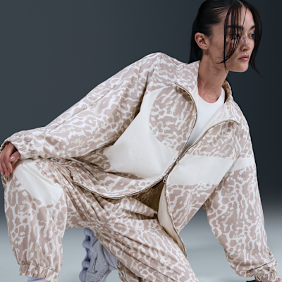 Nike Sportswear Women's Woven Printed Jacket