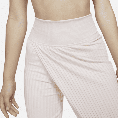 Pants de tela de canalé para mujer Nike Yoga Luxe