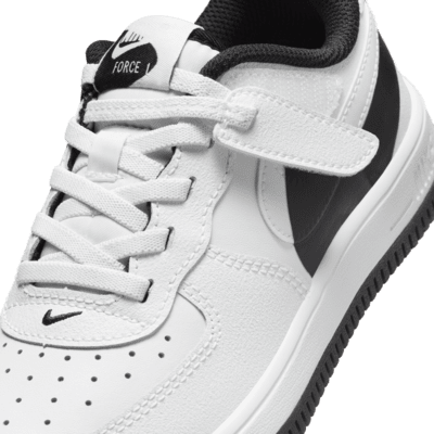 Nike Force 1 Low LV8 EasyOn Younger Kids' Shoes