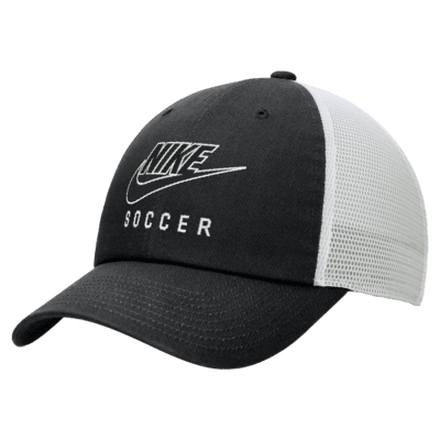 Gorra de rejilla de fútbol Swoosh sin estructura Nike Club