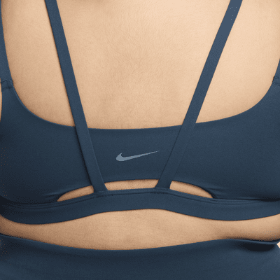 Bra deportivo con almohadilla de baja sujeción para mujer (talla grande) Nike Zenvy Strappy