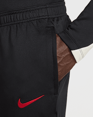 Liverpool FC Strike 特別版