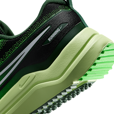 Nike Cosmic Runner Big Kids' Road Running Shoes