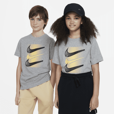 Nike Sportswear Older Kids' T-Shirt