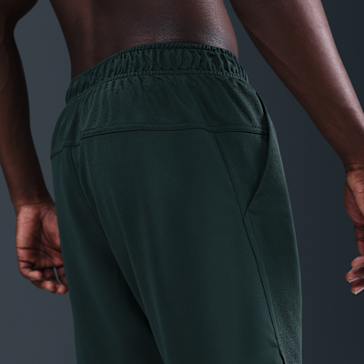 Nike Totality vielseitige Dri-FIT Herrenshorts ohne Futter (ca. 18 cm)