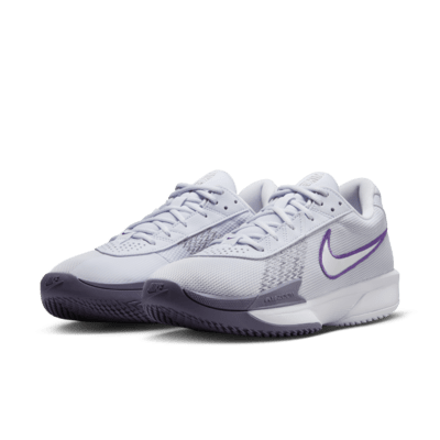 Nike G.T. Cut Academy Women's Basketball Shoes