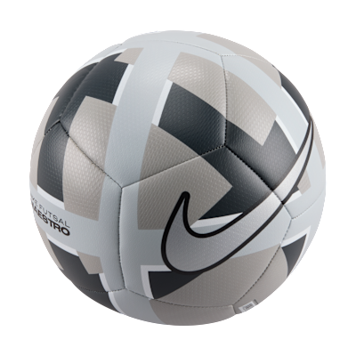 Nike Maestro