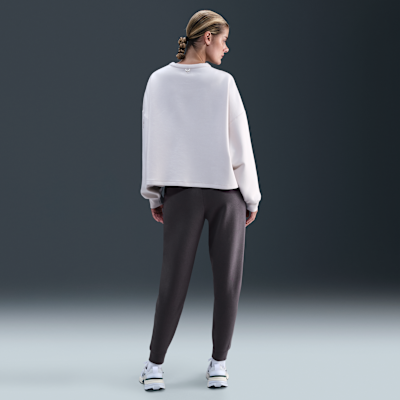 Joggers Dri-FIT de tiro medio para mujer Nike 24.7 ImpossiblySoft