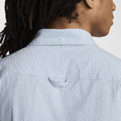 Camicia a bottoni in seersucker a manica corta Nike Life – Uomo