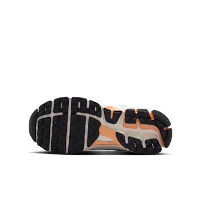 Nike Vomero 5 Big Kids' (Girls') Shoes