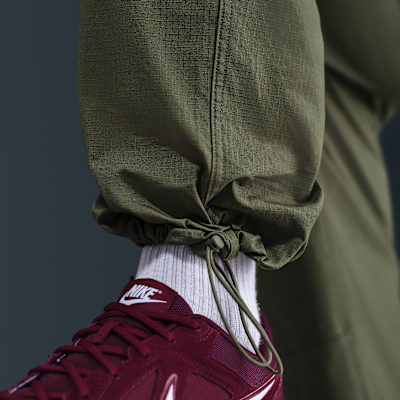 Nike Sportswear Club Men's Woven Cargo Trousers
