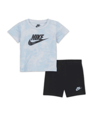 atom Modsige Regnjakke Nike Sportswear Baby (0-9M) T-Shirt and Shorts Set. Nike.com