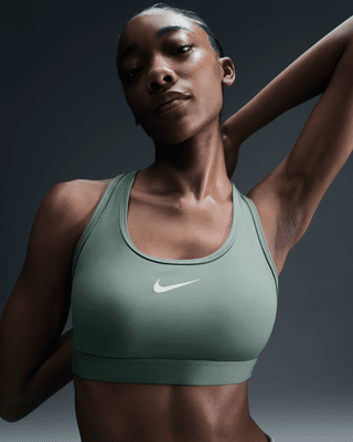 Женские  Nike Swoosh Medium Support Padded Sports Bra